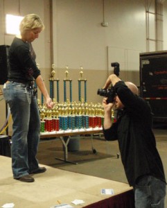 Pam getting photographed for the magazine
